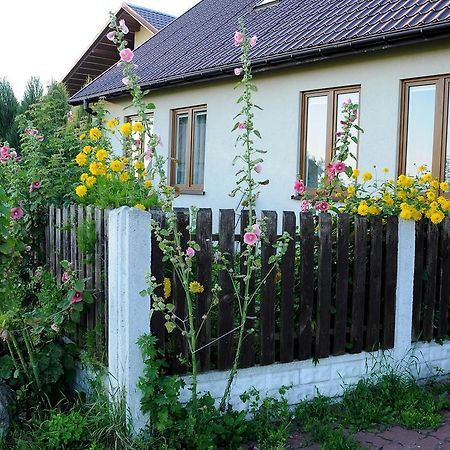 Gospodarstwo Agroturystyczno-Edukacyjne Gratka Celiny  Buitenkant foto