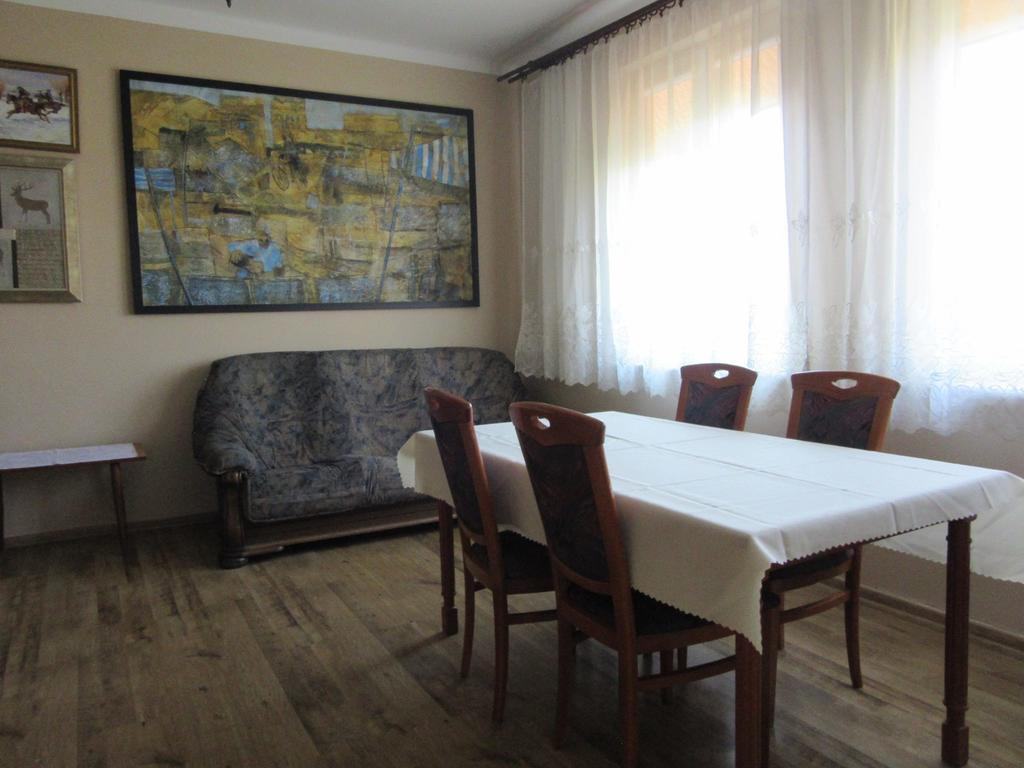 Gospodarstwo Agroturystyczno-Edukacyjne Gratka Celiny  Buitenkant foto