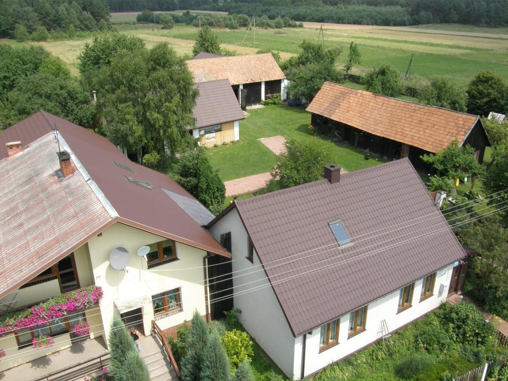 Gospodarstwo Agroturystyczno-Edukacyjne Gratka Celiny  Buitenkant foto