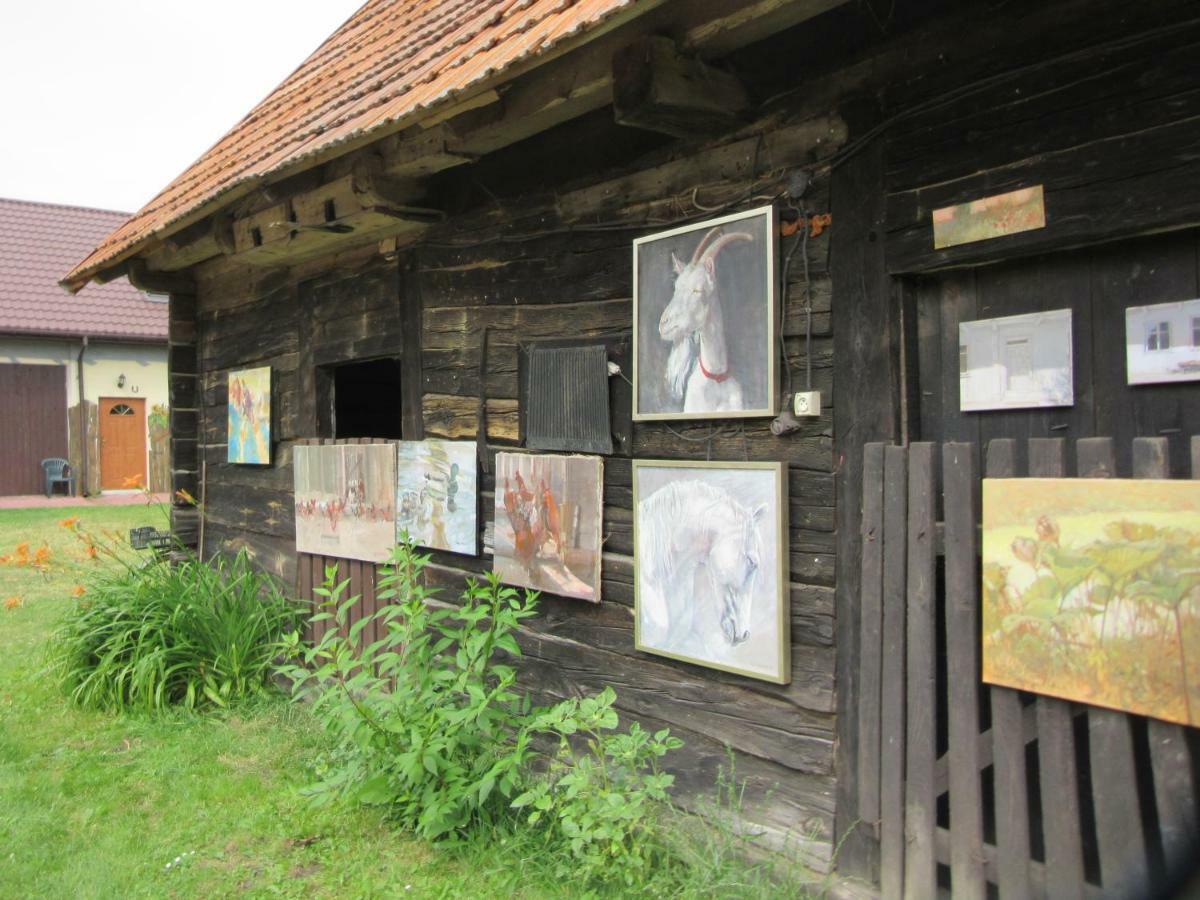 Gospodarstwo Agroturystyczno-Edukacyjne Gratka Celiny  Buitenkant foto
